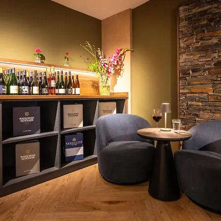 May Hotel Mayschoss ホテル Mayschoß